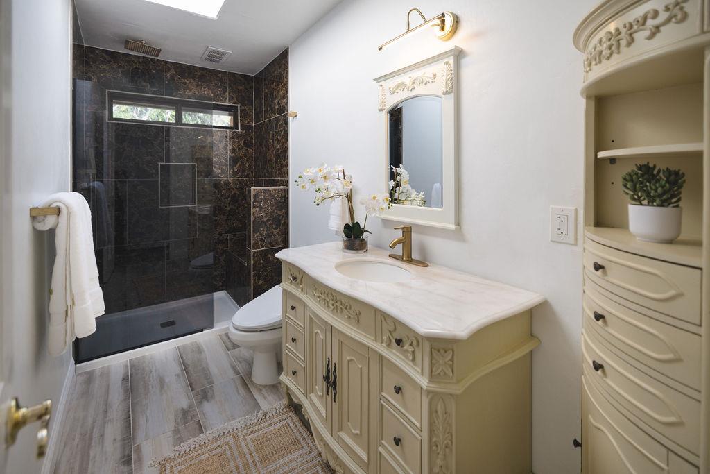 Detail Gallery Image 15 of 26 For 451 Laureles Grade Rd, Carmel Valley,  CA 93924 - 3 Beds | 2/1 Baths