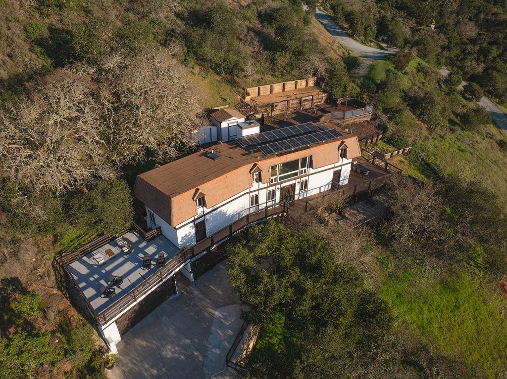 Detail Gallery Image 19 of 26 For 451 Laureles Grade Rd, Carmel Valley,  CA 93924 - 3 Beds | 2/1 Baths