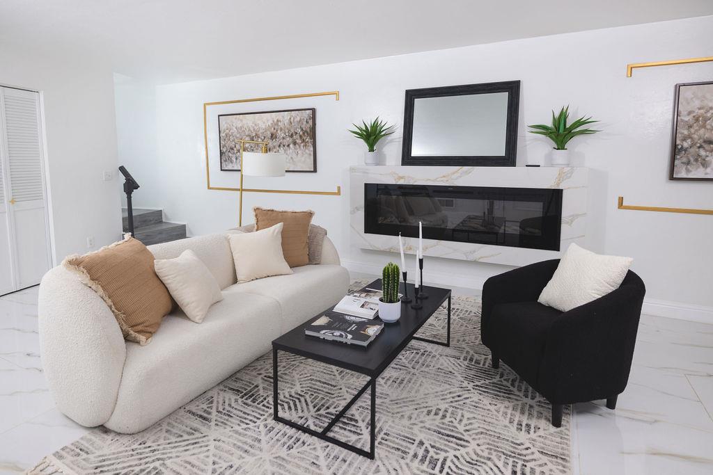 Detail Gallery Image 6 of 26 For 451 Laureles Grade Rd, Carmel Valley,  CA 93924 - 3 Beds | 2/1 Baths