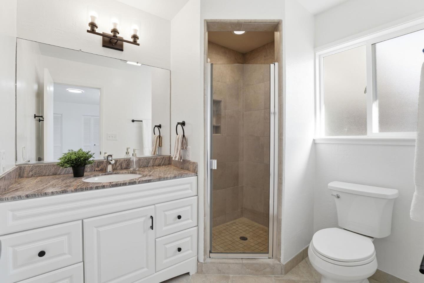 Detail Gallery Image 14 of 41 For 2322 Meridian Ave, San Jose,  CA 95124 - – Beds | – Baths