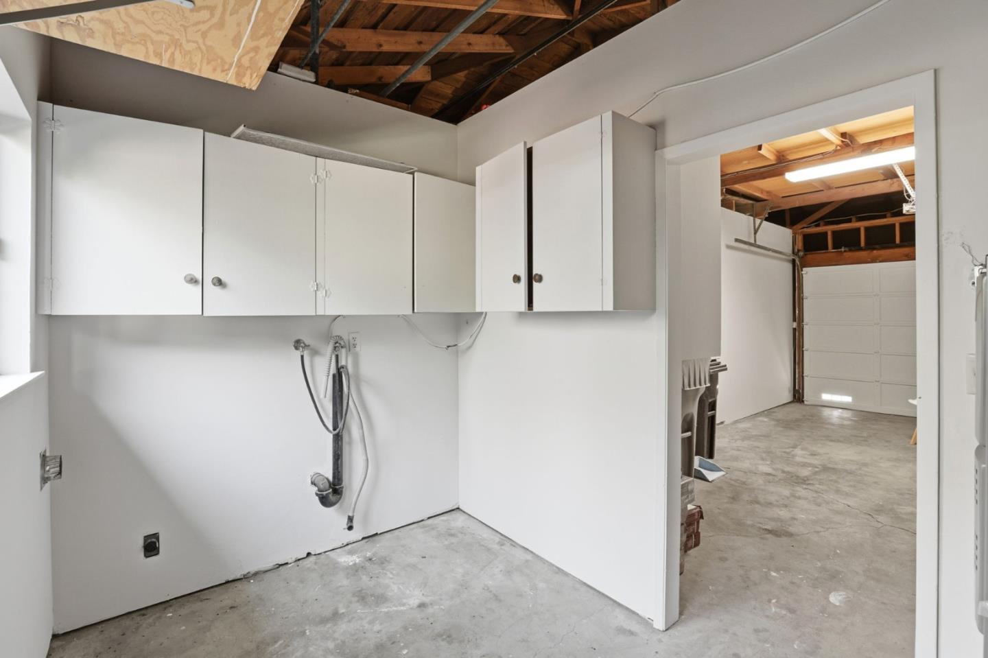 Detail Gallery Image 19 of 41 For 2322 Meridian Ave, San Jose,  CA 95124 - – Beds | – Baths