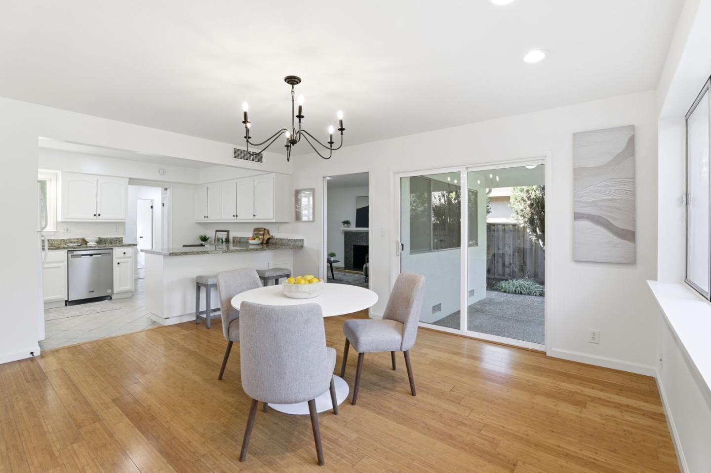 Detail Gallery Image 7 of 41 For 2322 Meridian Ave, San Jose,  CA 95124 - – Beds | – Baths