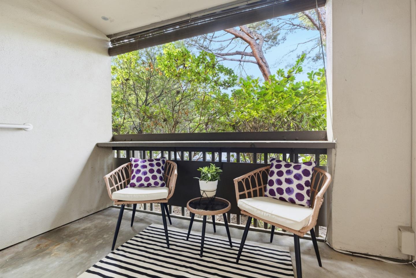 Photo #8: ML82034431 Listing: Photo #8