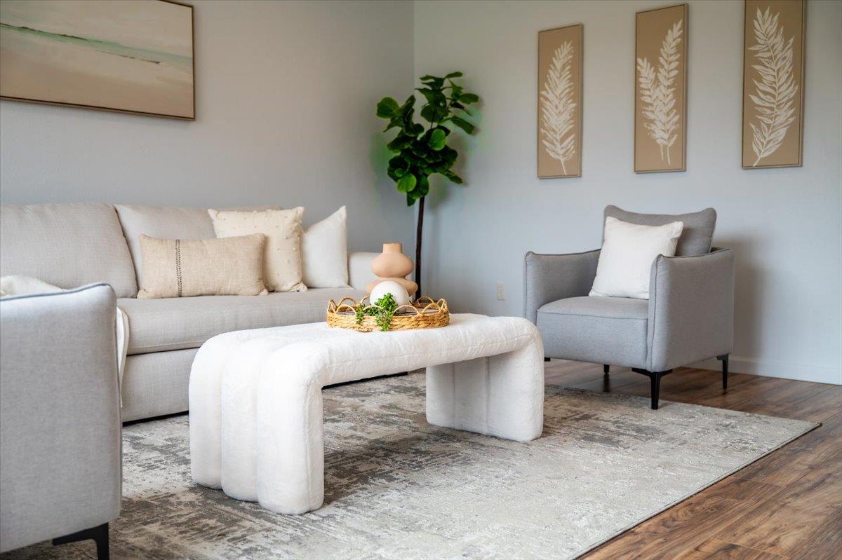 Detail Gallery Image 19 of 69 For 277 Young Cir, Marina,  CA 93933 - 4 Beds | 2 Baths