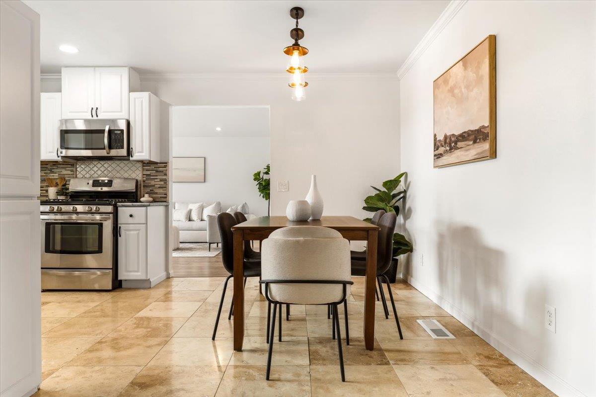 Detail Gallery Image 38 of 69 For 277 Young Cir, Marina,  CA 93933 - 4 Beds | 2 Baths