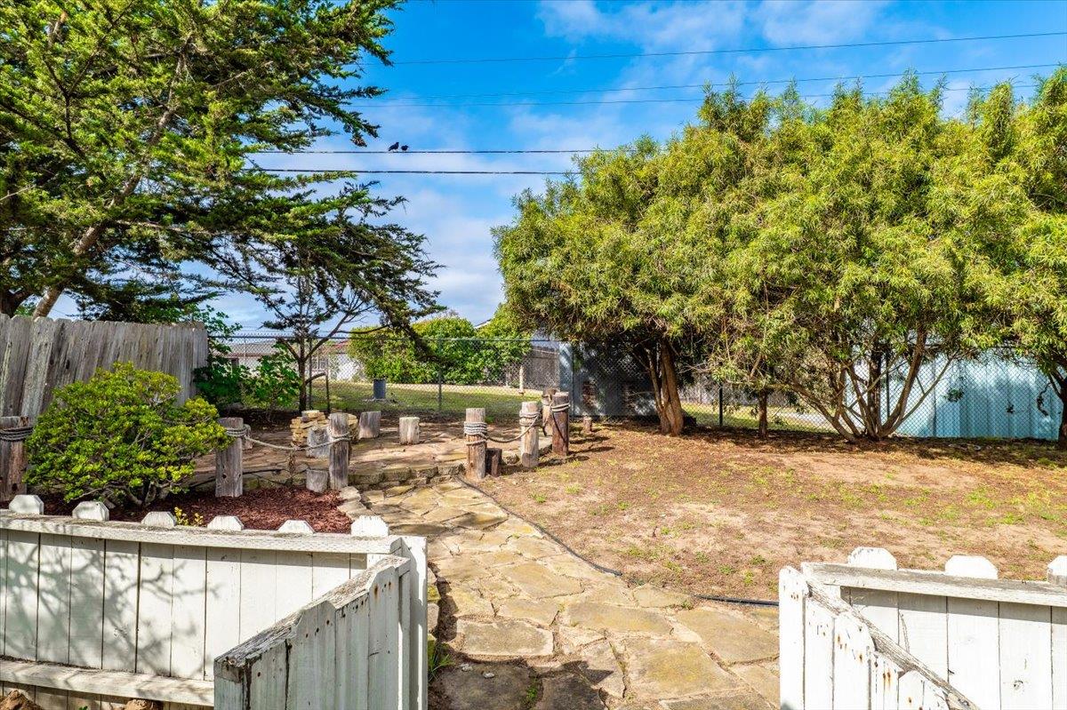 Detail Gallery Image 67 of 69 For 277 Young Cir, Marina,  CA 93933 - 4 Beds | 2 Baths