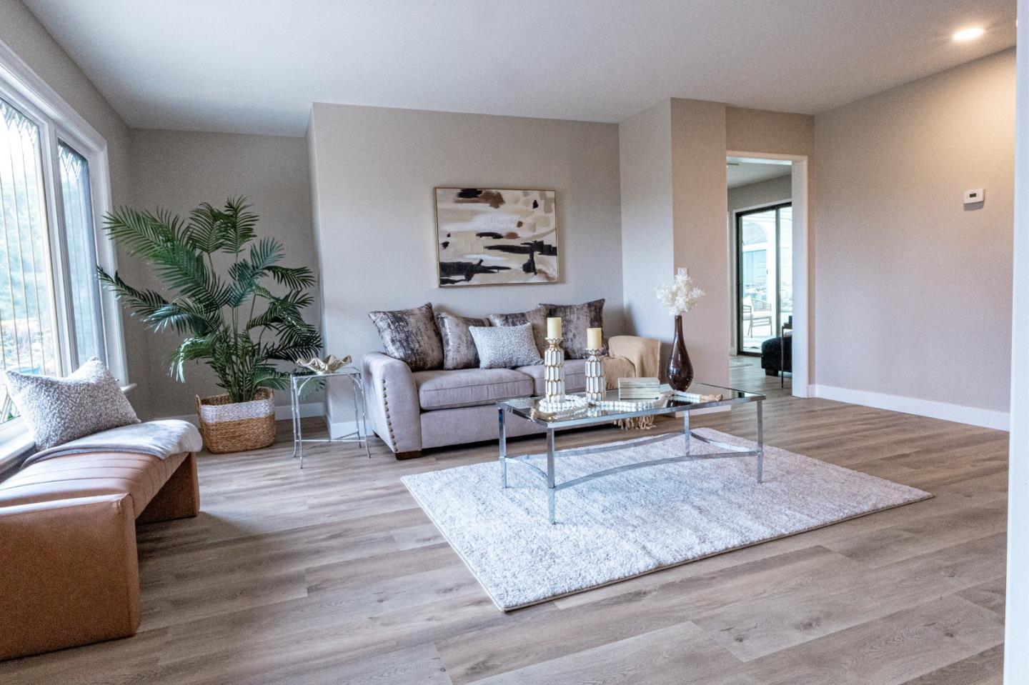 Detail Gallery Image 8 of 28 For 4030 Saint Marys St, Martinez,  CA 94553 - 3 Beds | 2 Baths