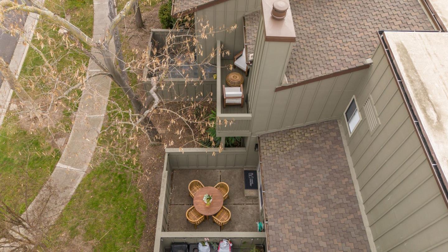 Detail Gallery Image 37 of 54 For 104 Walnut Hill Ct, Los Gatos,  CA 95032 - 3 Beds | 2/1 Baths