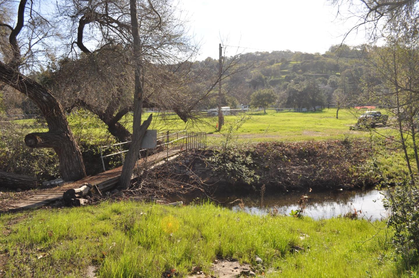 Detail Gallery Image 14 of 30 For 20300 Almaden Rd, San Jose,  CA 95120 - – Beds | – Baths