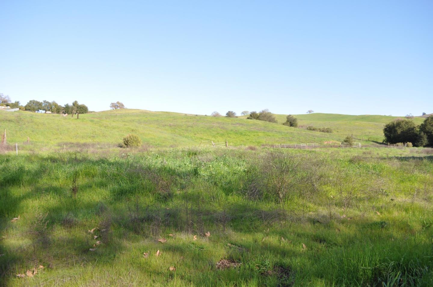 Detail Gallery Image 25 of 30 For 20300 Almaden Rd, San Jose,  CA 95120 - – Beds | – Baths