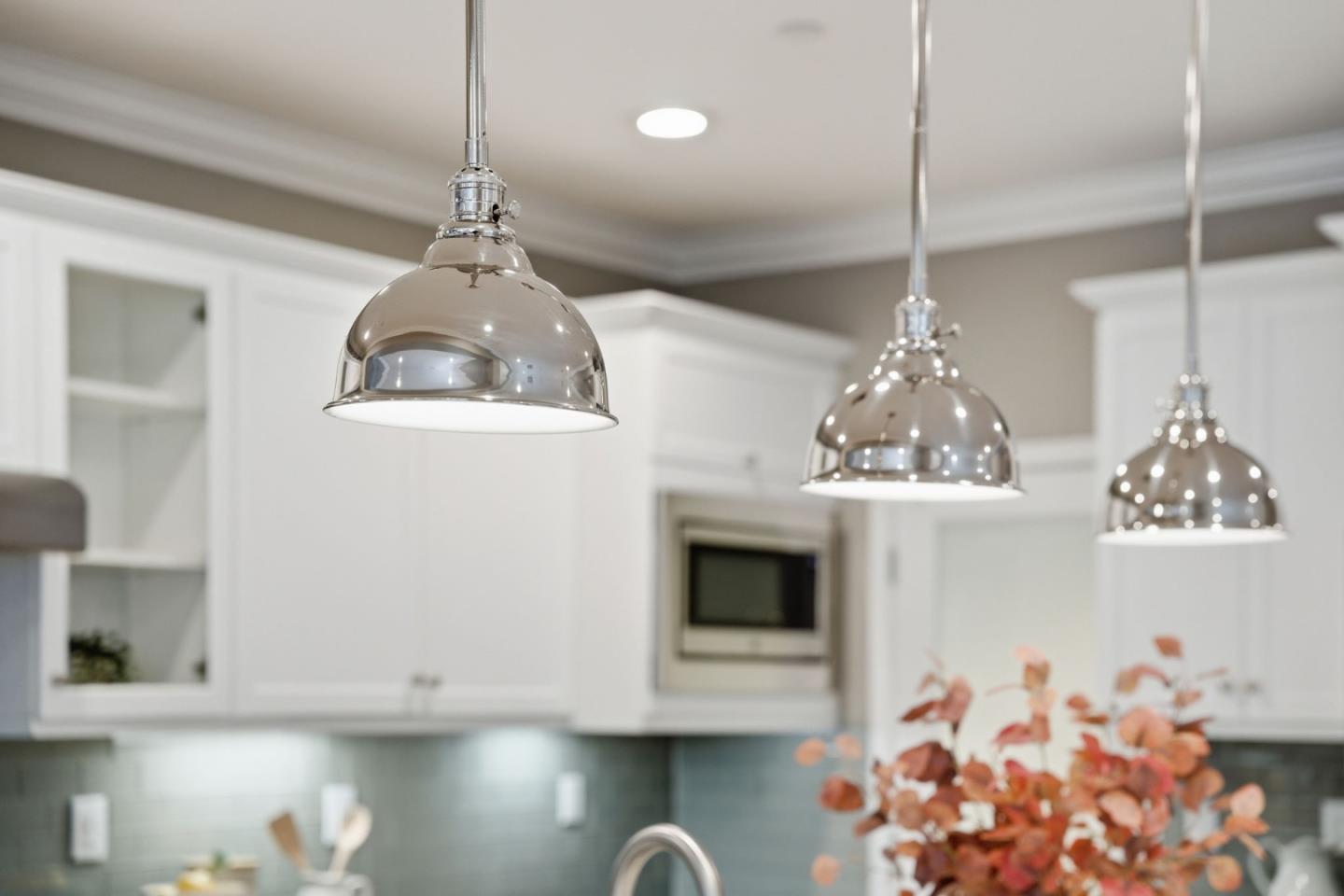 Detail Gallery Image 10 of 48 For 190 Christine Lynn Dr, Morgan Hill,  CA 95037 - 4 Beds | 3 Baths