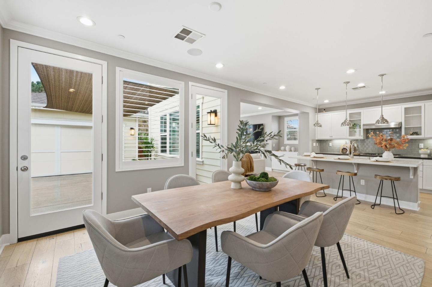 Detail Gallery Image 15 of 48 For 190 Christine Lynn Dr, Morgan Hill,  CA 95037 - 4 Beds | 3 Baths