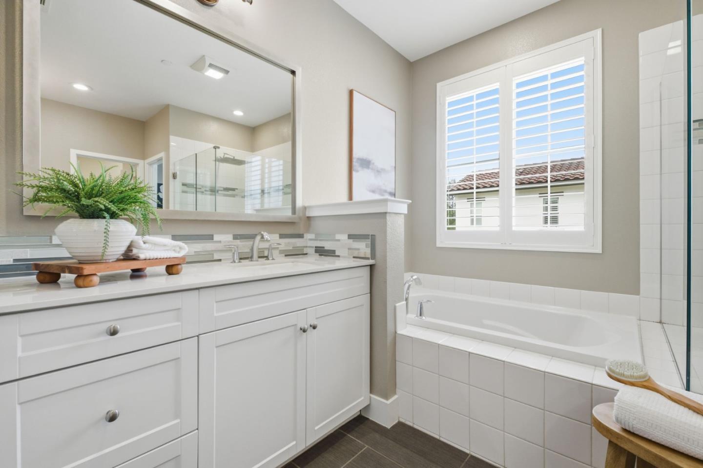 Detail Gallery Image 32 of 48 For 190 Christine Lynn Dr, Morgan Hill,  CA 95037 - 4 Beds | 3 Baths