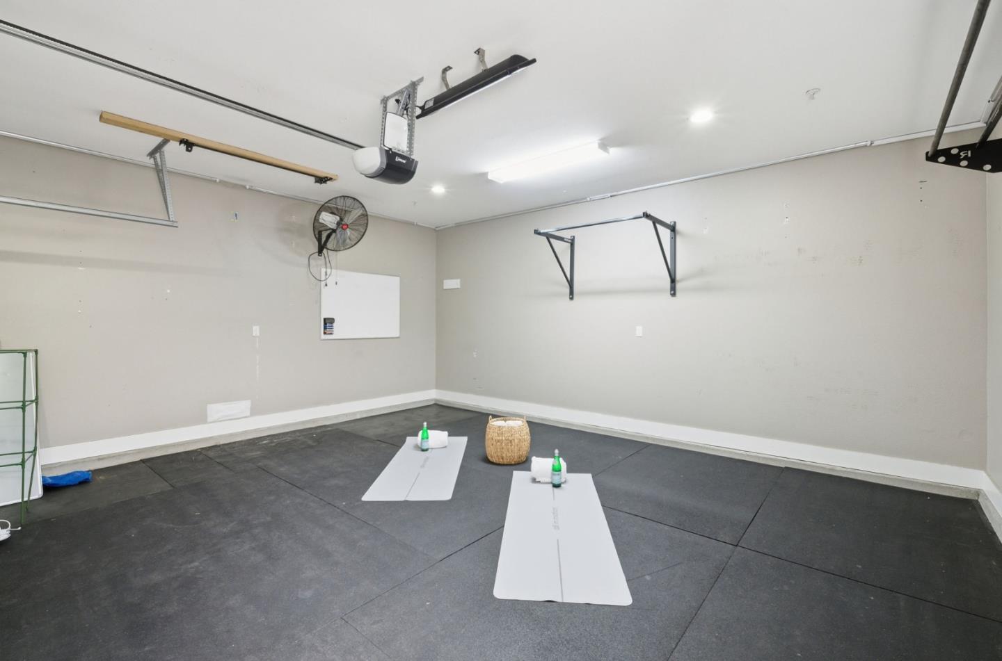 Detail Gallery Image 39 of 48 For 190 Christine Lynn Dr, Morgan Hill,  CA 95037 - 4 Beds | 3 Baths