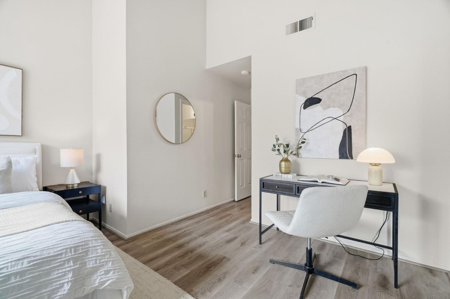 Detail Gallery Image 16 of 32 For 1045 Summershore Ct, San Jose,  CA 95122 - 2 Beds | 2/1 Baths