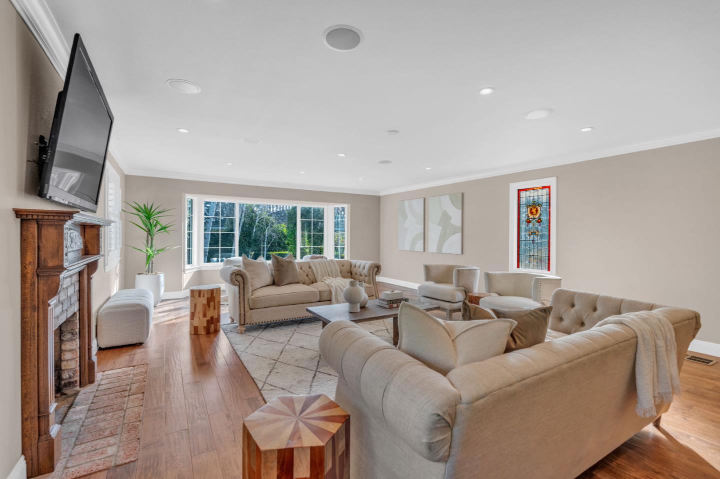 Detail Gallery Image 4 of 48 For 12343 Ted Ct, Saratoga,  CA 95070 - 4 Beds | 3/1 Baths