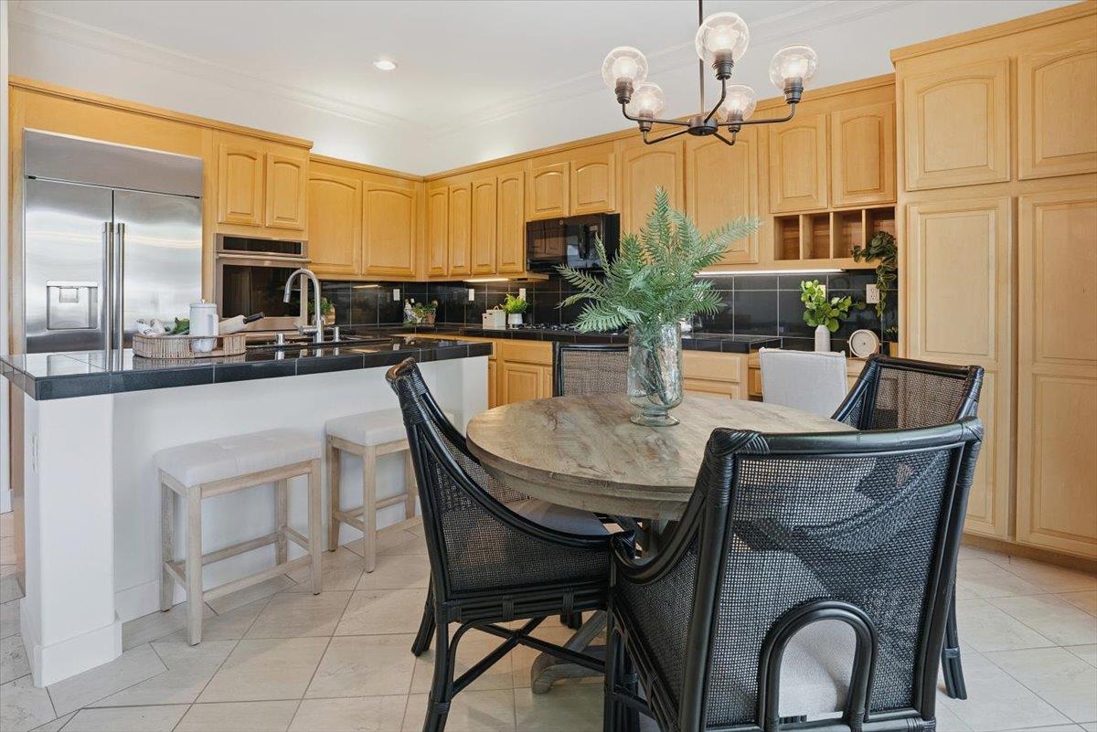 Detail Gallery Image 17 of 56 For 8816 Wine Valley Cir, San Jose,  CA 95135 - 2 Beds | 2/1 Baths