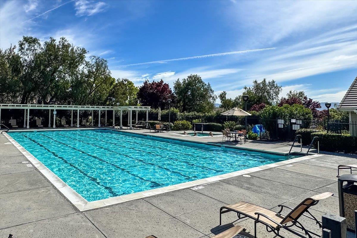 Detail Gallery Image 51 of 56 For 8816 Wine Valley Cir, San Jose,  CA 95135 - 2 Beds | 2/1 Baths