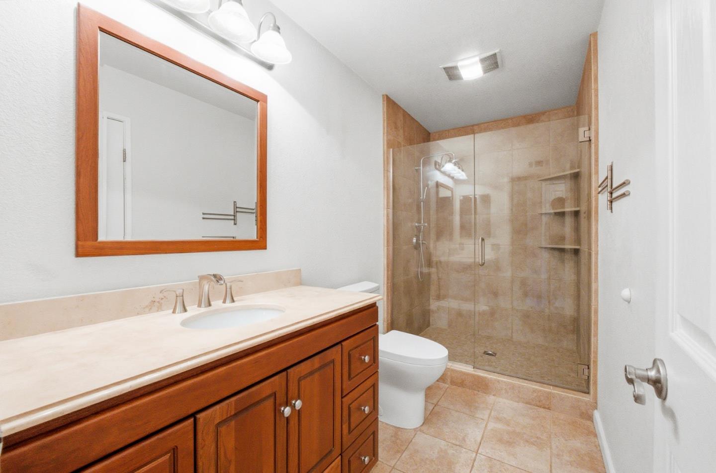 Detail Gallery Image 15 of 25 For 42 Muirfield Ct, San Jose,  CA 95116 - 2 Beds | 1/1 Baths