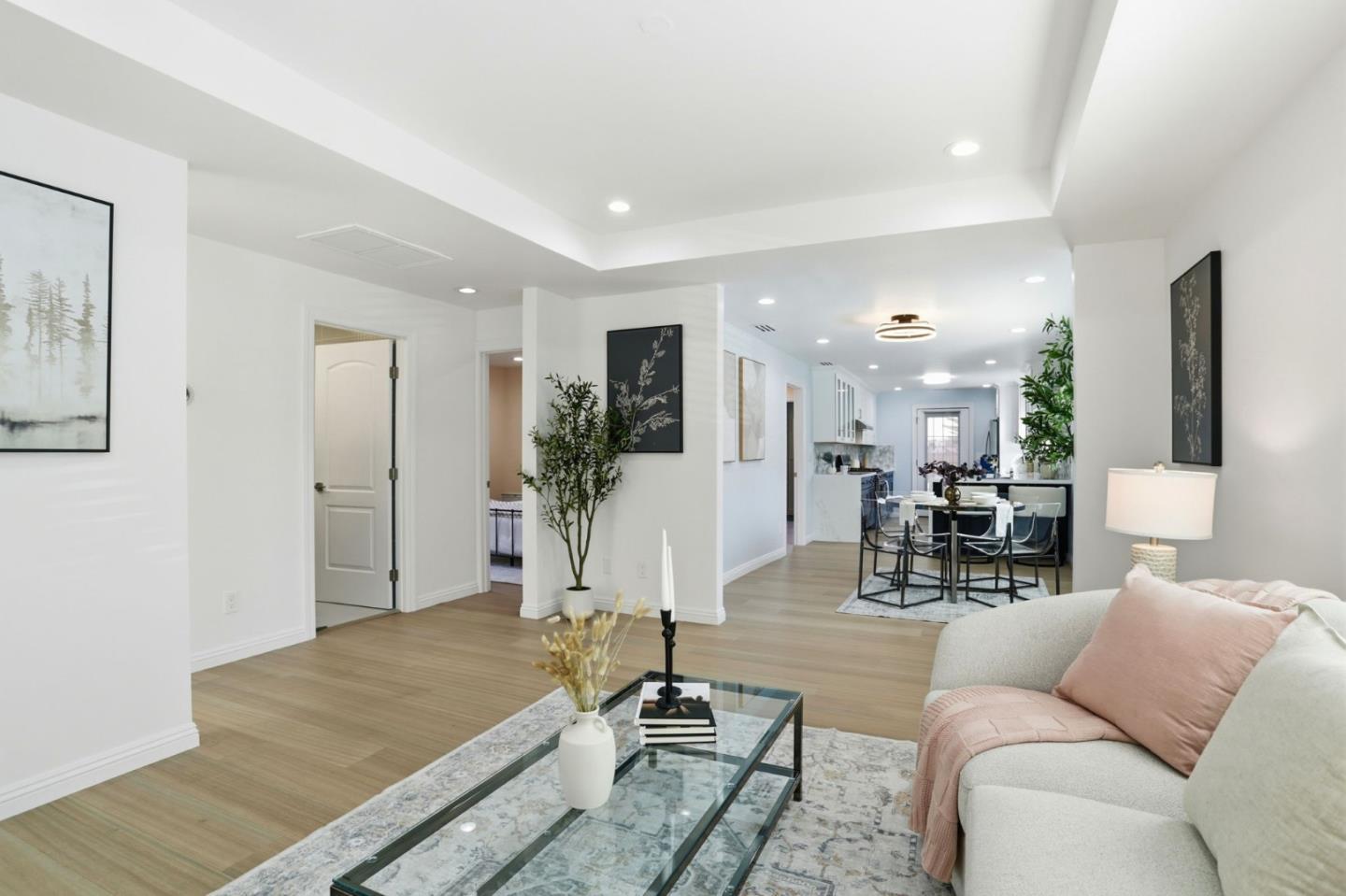 Detail Gallery Image 10 of 40 For 614 N 12th St, San Jose,  CA 95112 - 3 Beds | 2 Baths