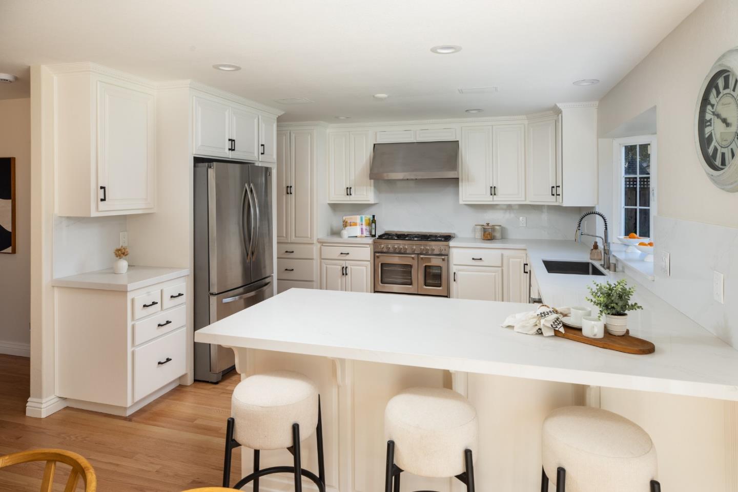 Detail Gallery Image 8 of 24 For 1840 Mcbain Ave, San Jose,  CA 95125 - 5 Beds | 3 Baths