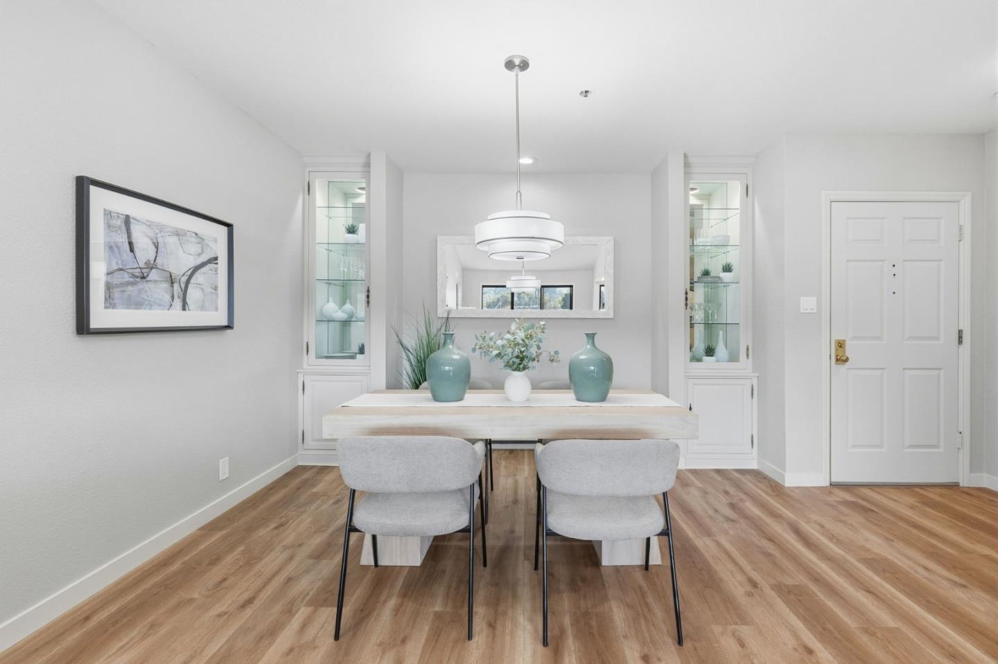 Detail Gallery Image 12 of 35 For 793 Elm St #17,  San Carlos,  CA 94070 - 2 Beds | 2 Baths