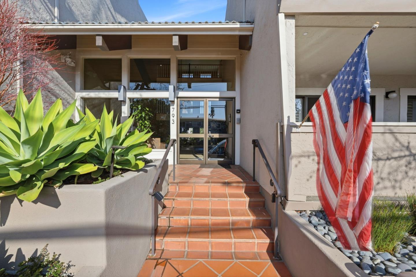 Detail Gallery Image 28 of 35 For 793 Elm St #17,  San Carlos,  CA 94070 - 2 Beds | 2 Baths