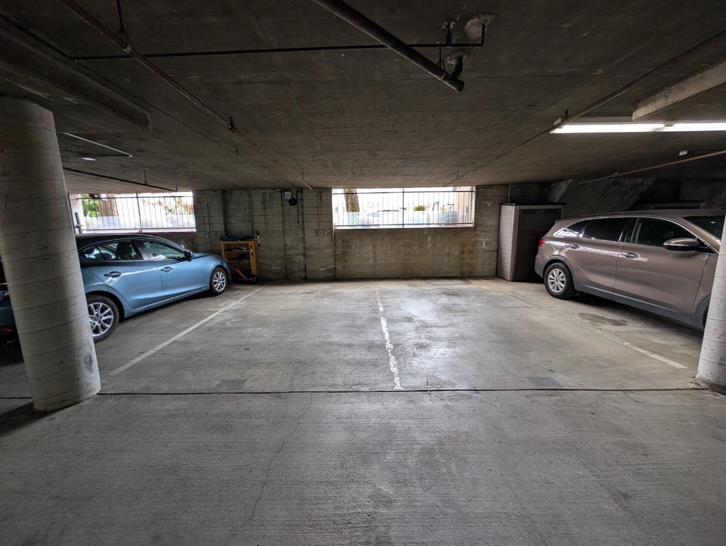 Detail Gallery Image 33 of 35 For 793 Elm St #17,  San Carlos,  CA 94070 - 2 Beds | 2 Baths