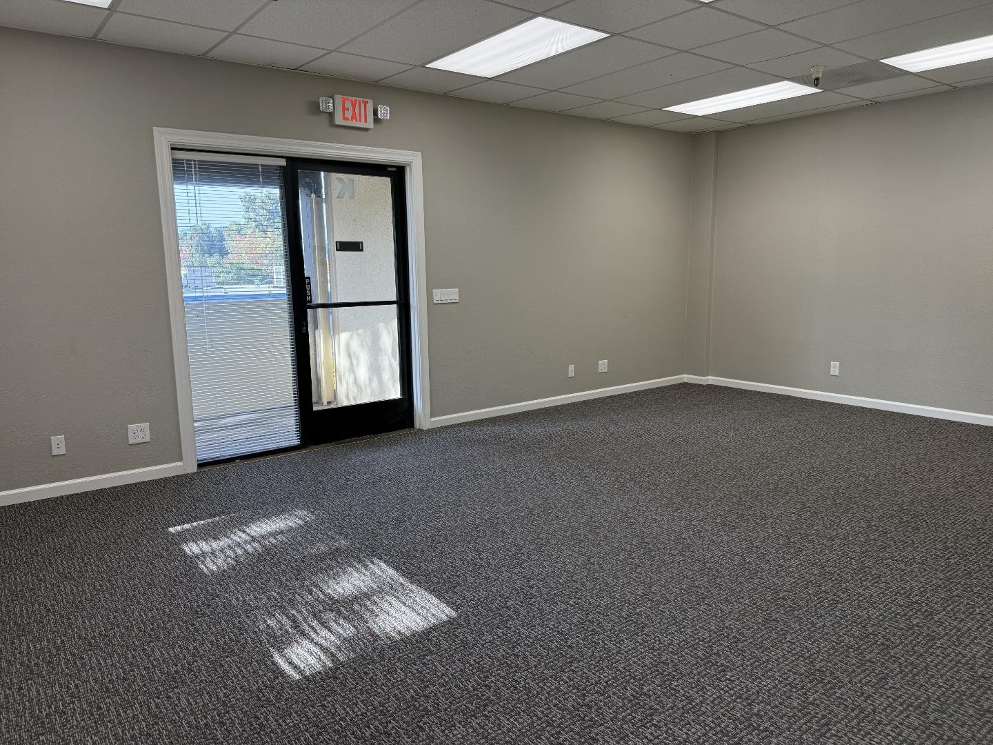 Detail Gallery Image 6 of 9 For 5729 Sonoma Dr, Pleasanton,  CA 94566 - – Beds | – Baths