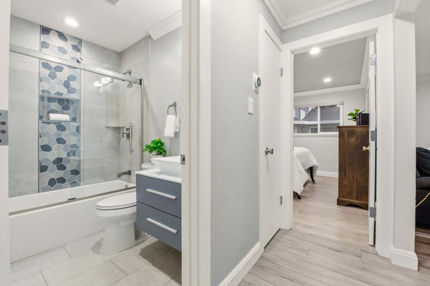 Detail Gallery Image 15 of 25 For 5537 Judith St #1,  San Jose,  CA 95123 - 2 Beds | 1 Baths