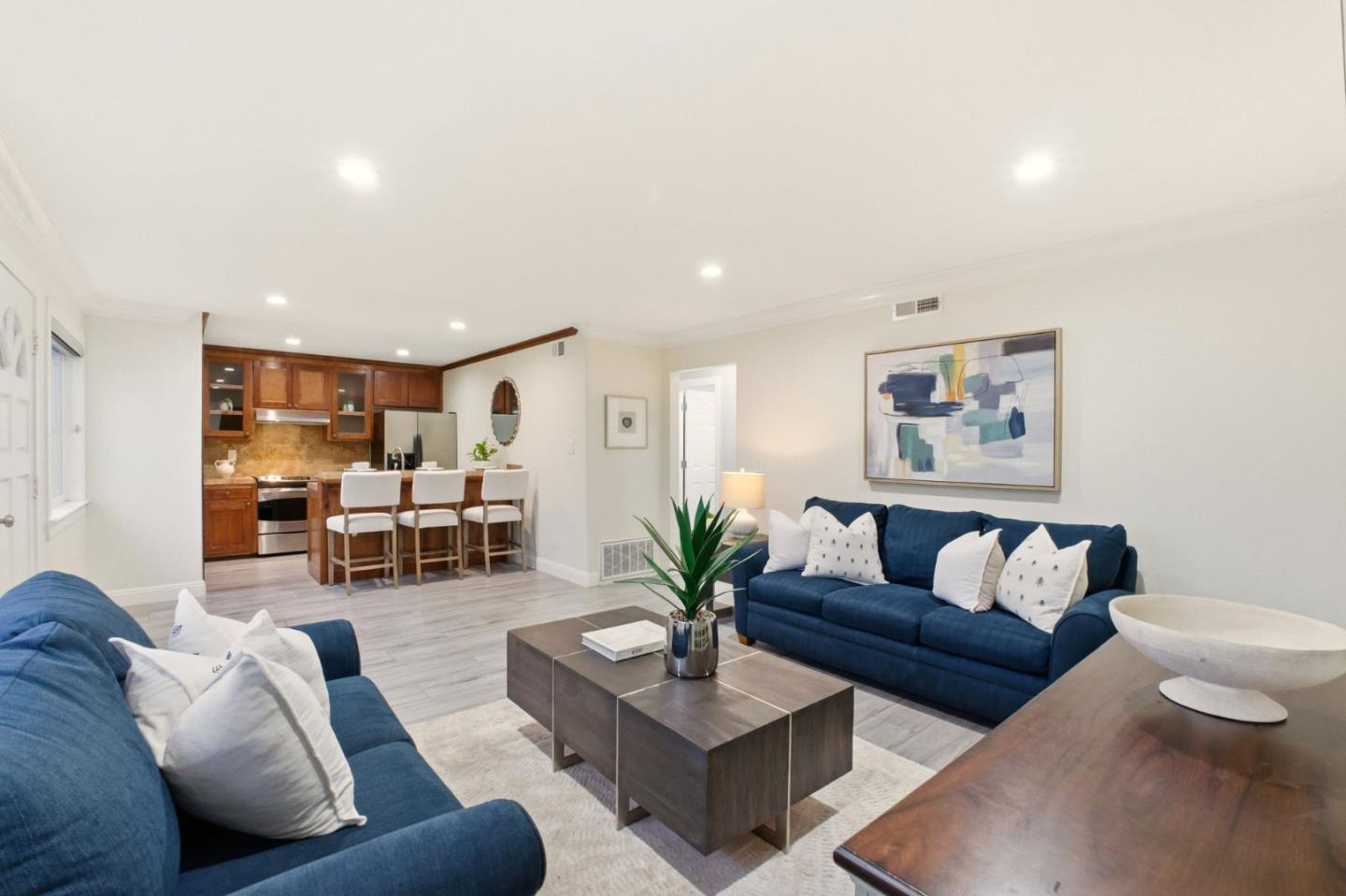 Detail Gallery Image 6 of 25 For 5537 Judith St #1,  San Jose,  CA 95123 - 2 Beds | 1 Baths