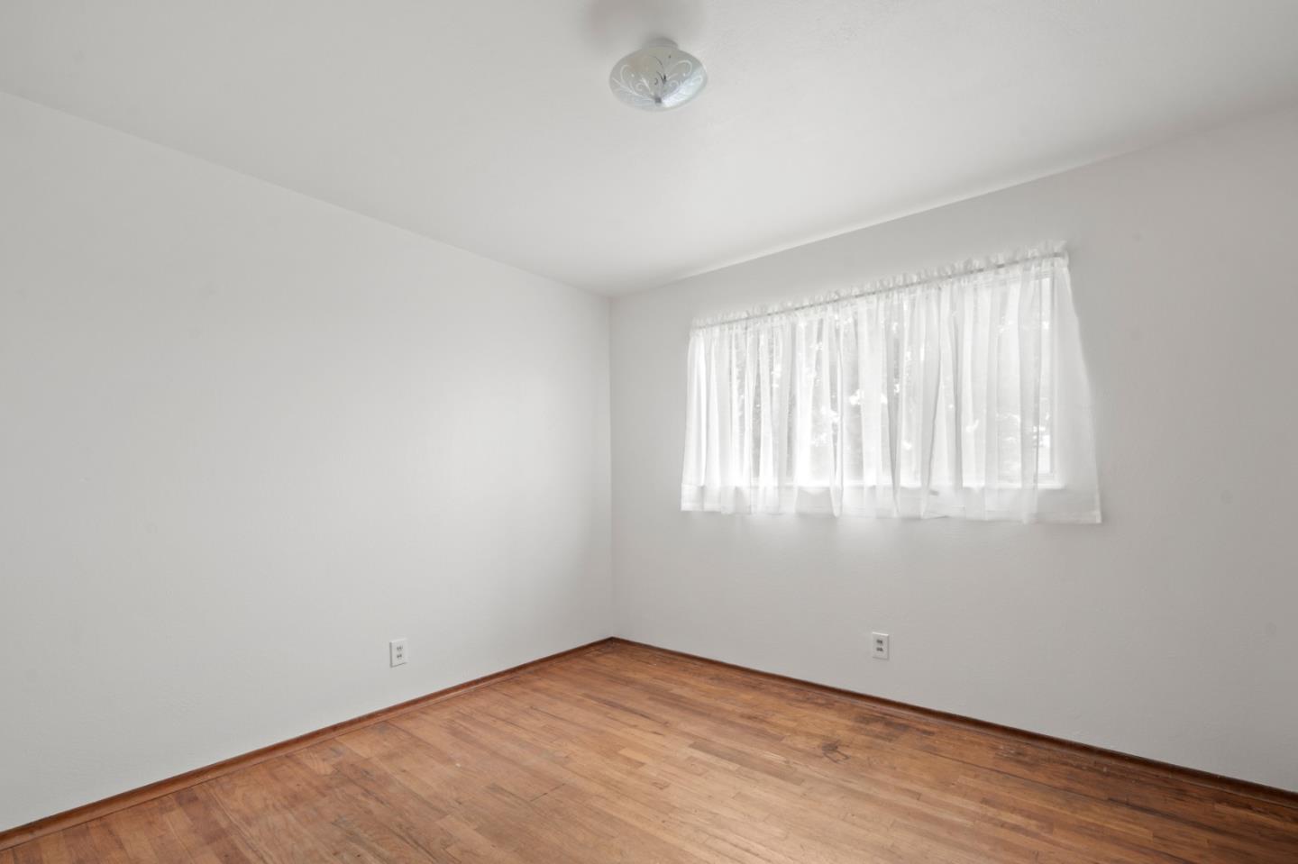 Detail Gallery Image 13 of 21 For 1079 Wheeler St, Seaside,  CA 93955 - 3 Beds | 1 Baths