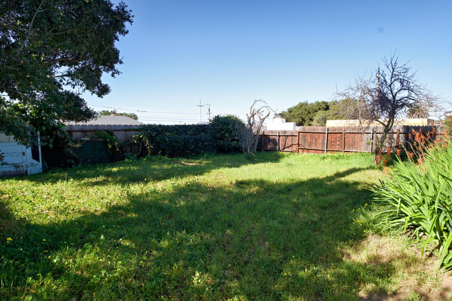 Detail Gallery Image 20 of 21 For 1079 Wheeler St, Seaside,  CA 93955 - 3 Beds | 1 Baths