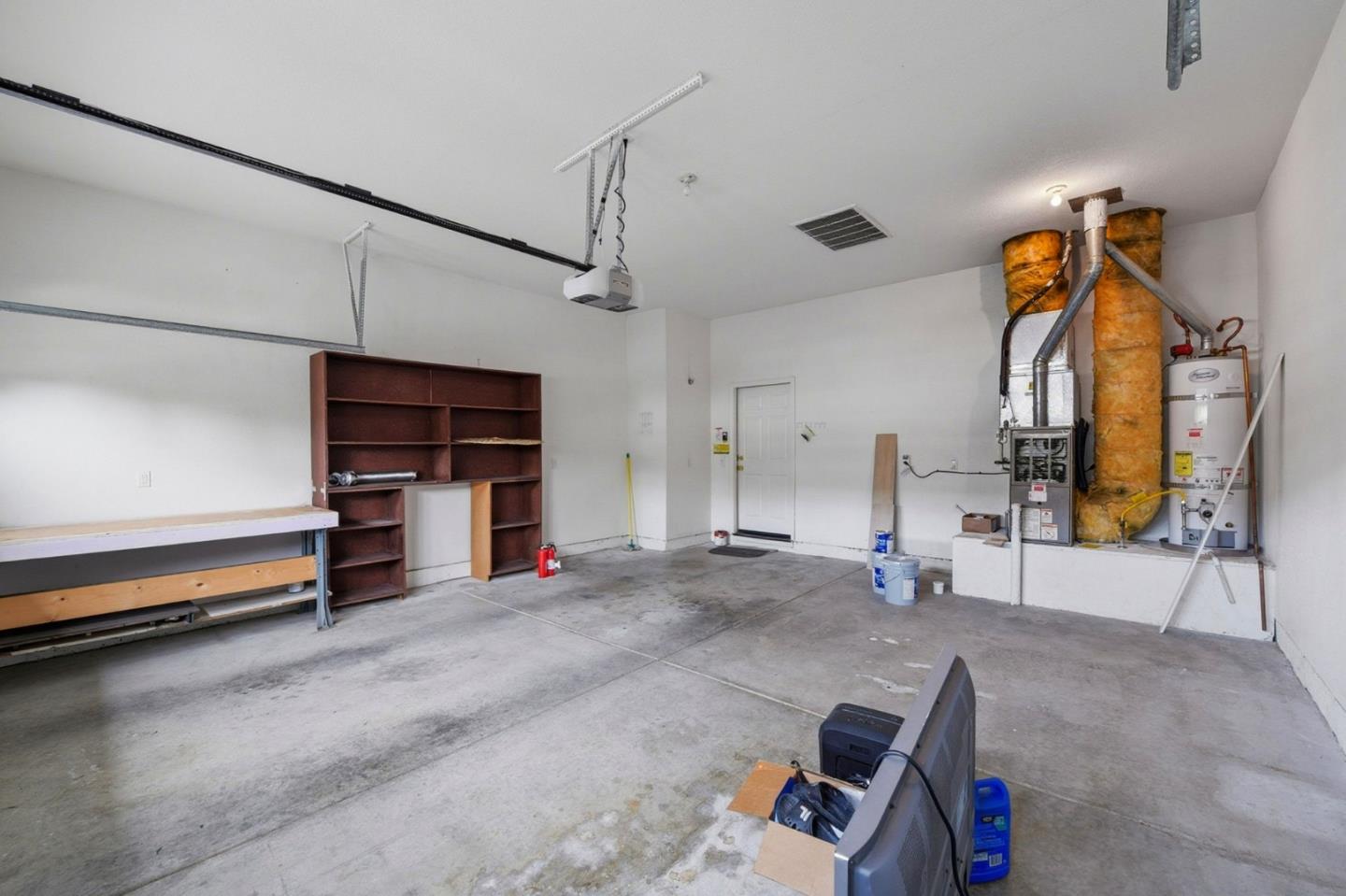 Detail Gallery Image 35 of 54 For 2096 Mataro Way, San Jose,  CA 95135 - 3 Beds | 2 Baths