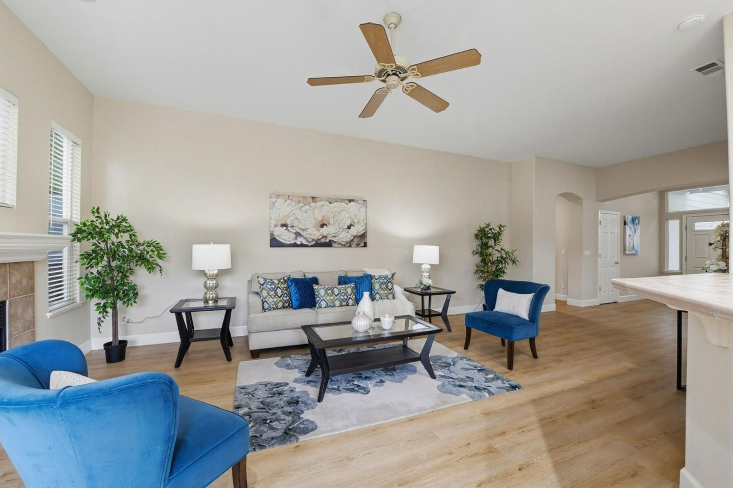 Detail Gallery Image 8 of 54 For 2096 Mataro Way, San Jose,  CA 95135 - 3 Beds | 2 Baths