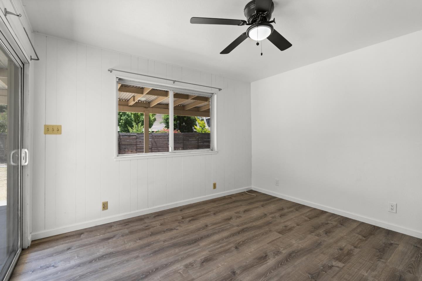 Detail Gallery Image 30 of 34 For 190 W Mckenzie Ave, Stockton,  CA 95204 - 4 Beds | 3 Baths