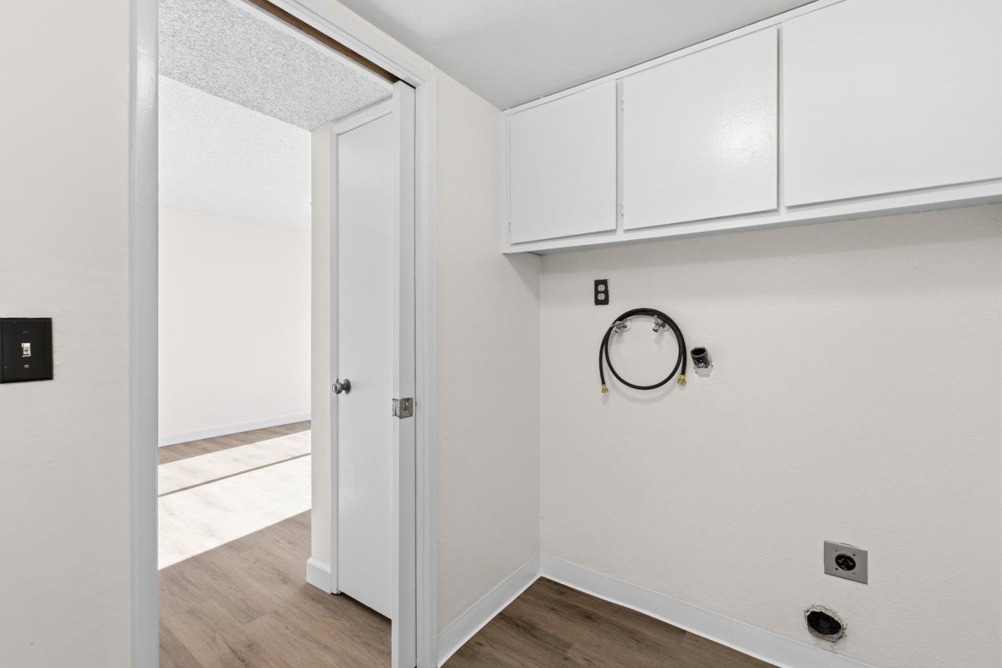 Detail Gallery Image 12 of 29 For 1311 Arbor Park Dr, San Jose,  CA 95126 - 3 Beds | 1/1 Baths