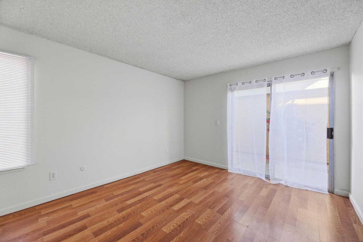 Detail Gallery Image 22 of 45 For 7 Las Moradas Cir, San Pablo,  CA 94806 - 2 Beds | 2 Baths