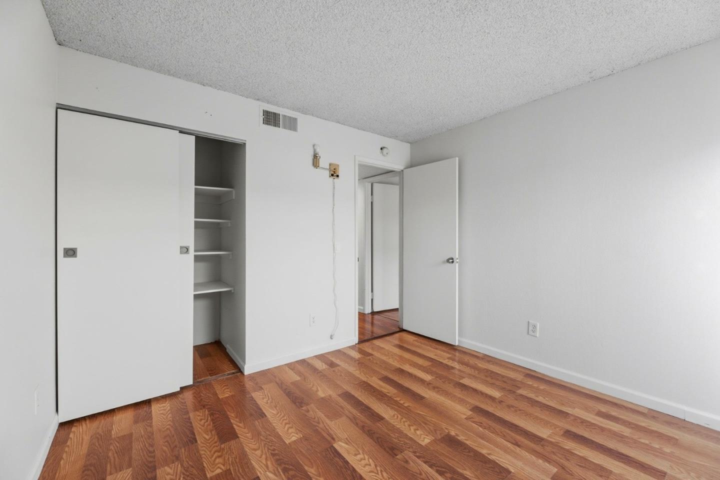 Detail Gallery Image 28 of 45 For 7 Las Moradas Cir, San Pablo,  CA 94806 - 2 Beds | 2 Baths