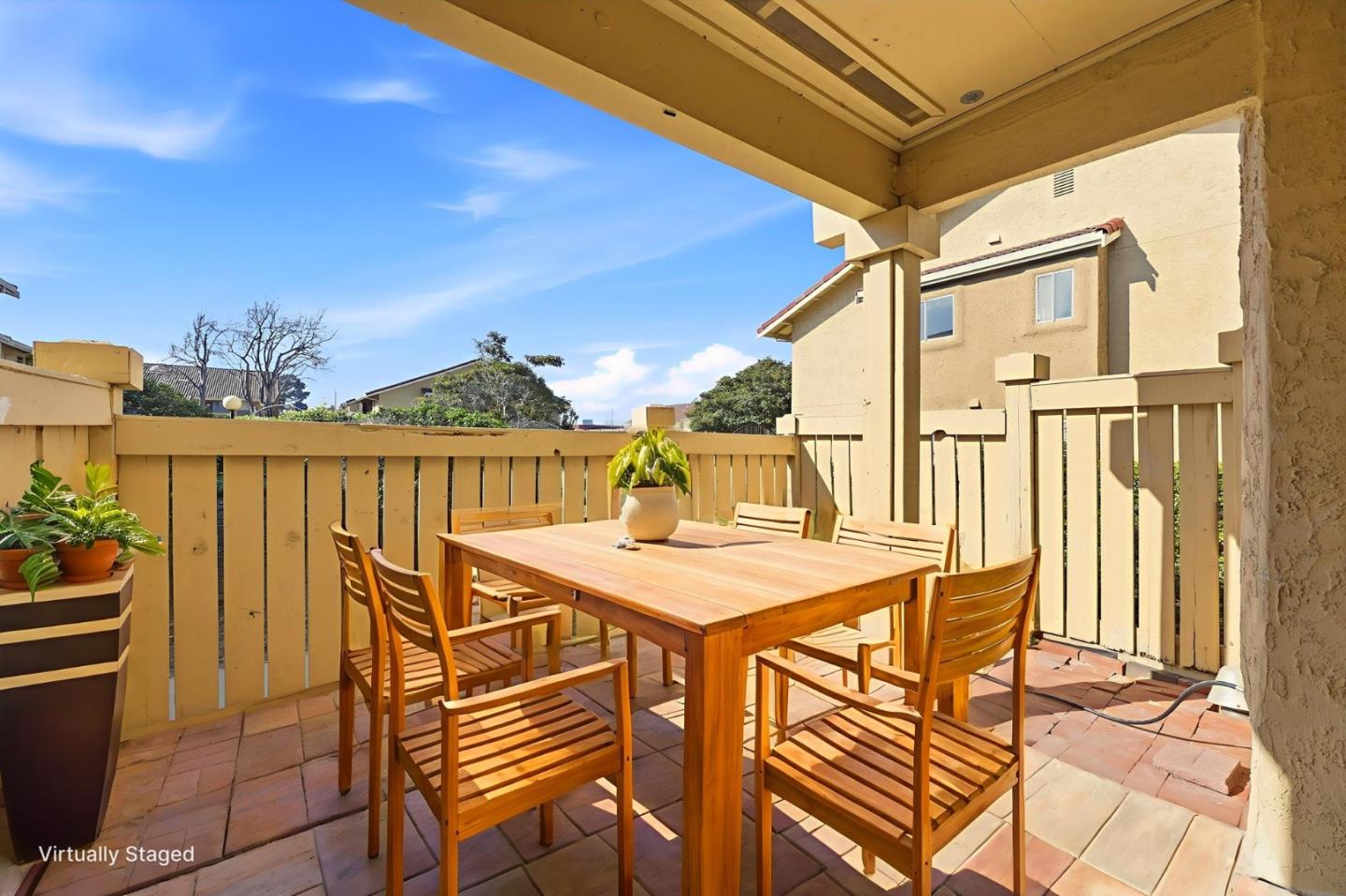 Detail Gallery Image 34 of 45 For 7 Las Moradas Cir, San Pablo,  CA 94806 - 2 Beds | 2 Baths