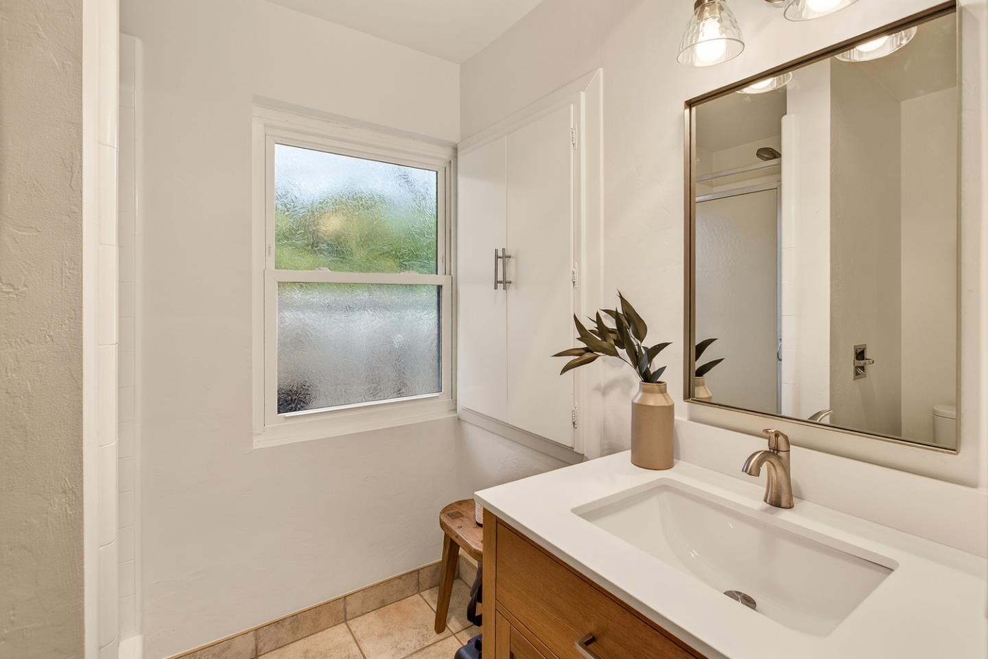 Detail Gallery Image 20 of 30 For 83 Doud Dr, Los Altos,  CA 94022 - 4 Beds | 2 Baths