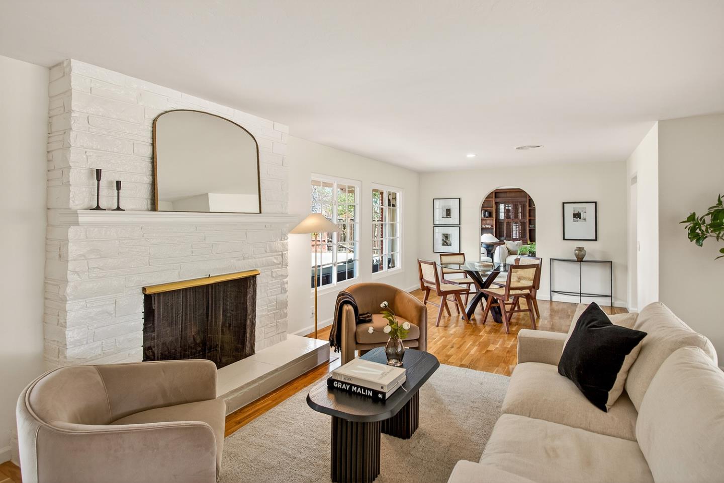 Detail Gallery Image 6 of 30 For 83 Doud Dr, Los Altos,  CA 94022 - 4 Beds | 2 Baths