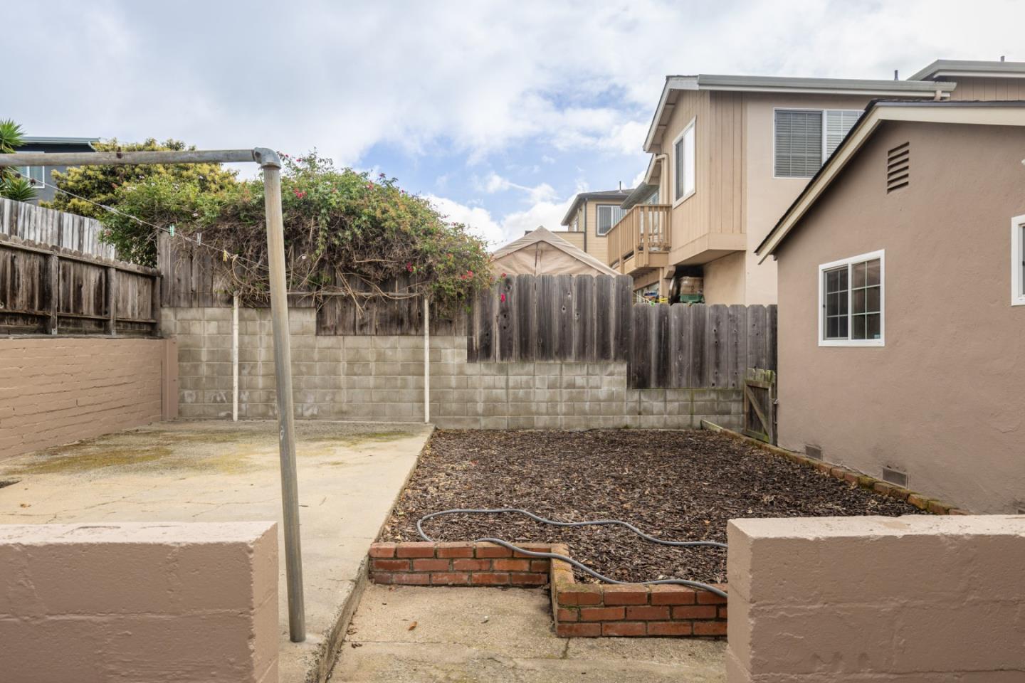 Detail Gallery Image 19 of 21 For 1233 Hilby Ave, Seaside,  CA 93955 - 3 Beds | 1/1 Baths