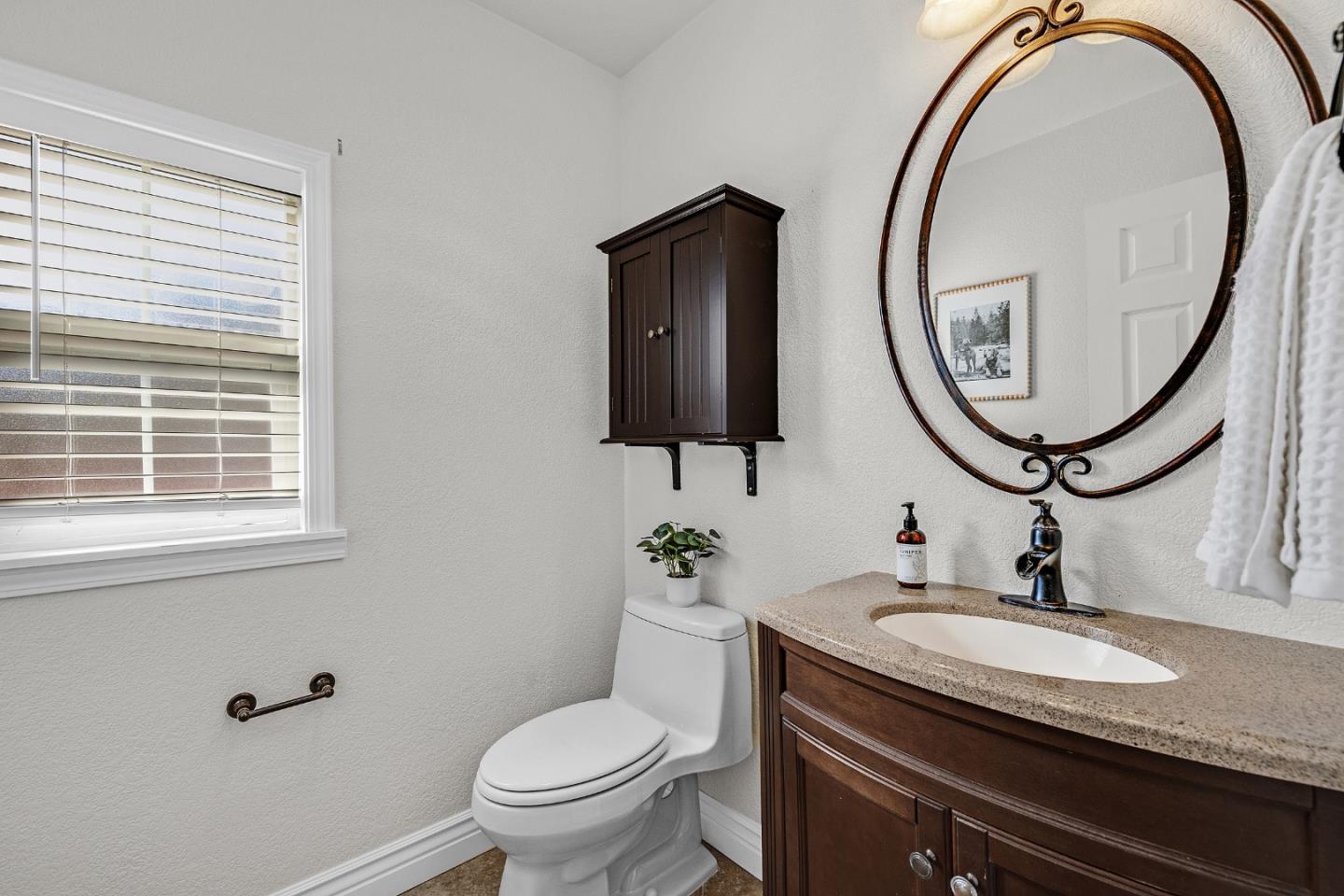 Detail Gallery Image 17 of 37 For 2194 Celeste Ct, San Jose,  CA 95133 - 4 Beds | 2/1 Baths