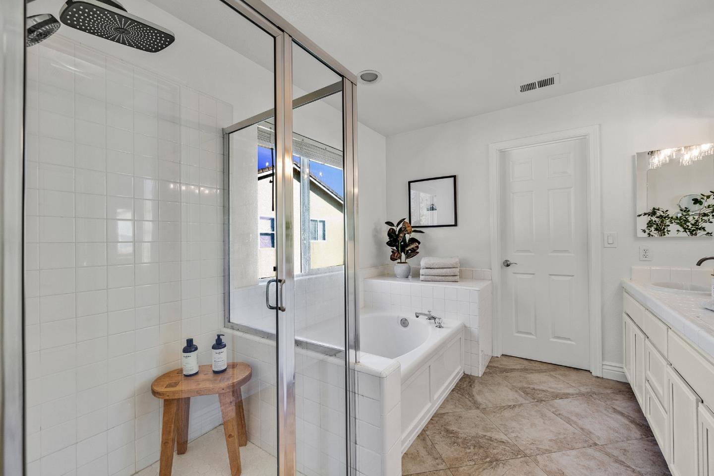 Detail Gallery Image 20 of 37 For 2194 Celeste Ct, San Jose,  CA 95133 - 4 Beds | 2/1 Baths