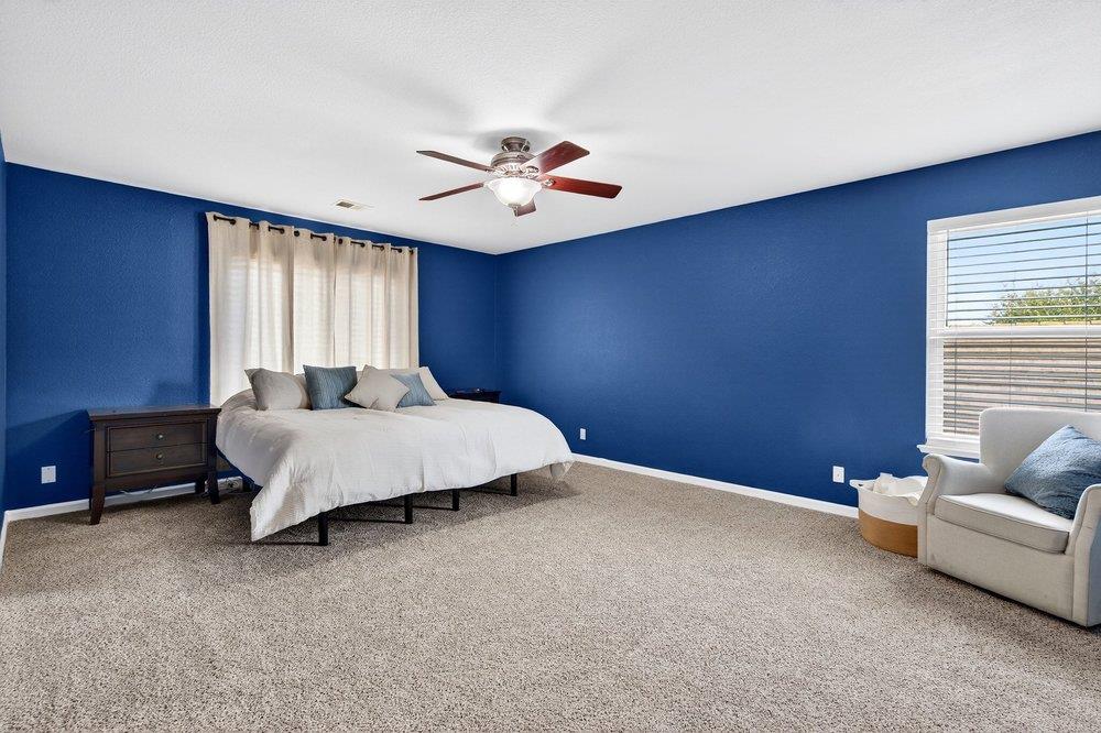 Detail Gallery Image 27 of 39 For 1741 Mimosa St, Hollister,  CA 95023 - 5 Beds | 2/1 Baths