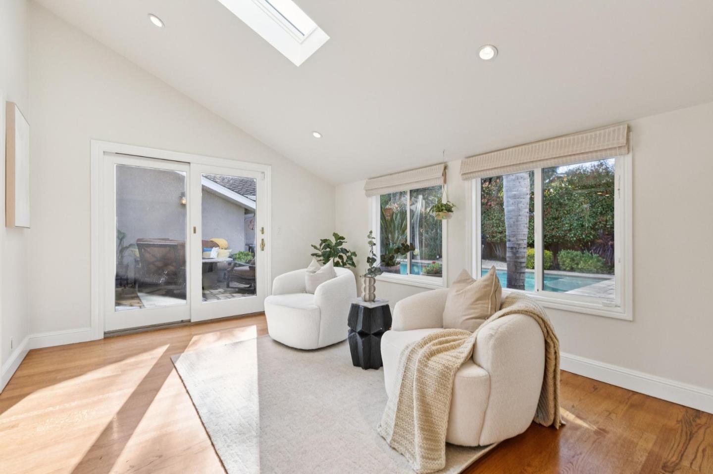 Detail Gallery Image 25 of 72 For 210 Vista Del Monte, Los Gatos,  CA 95030 - 4 Beds | 3/1 Baths