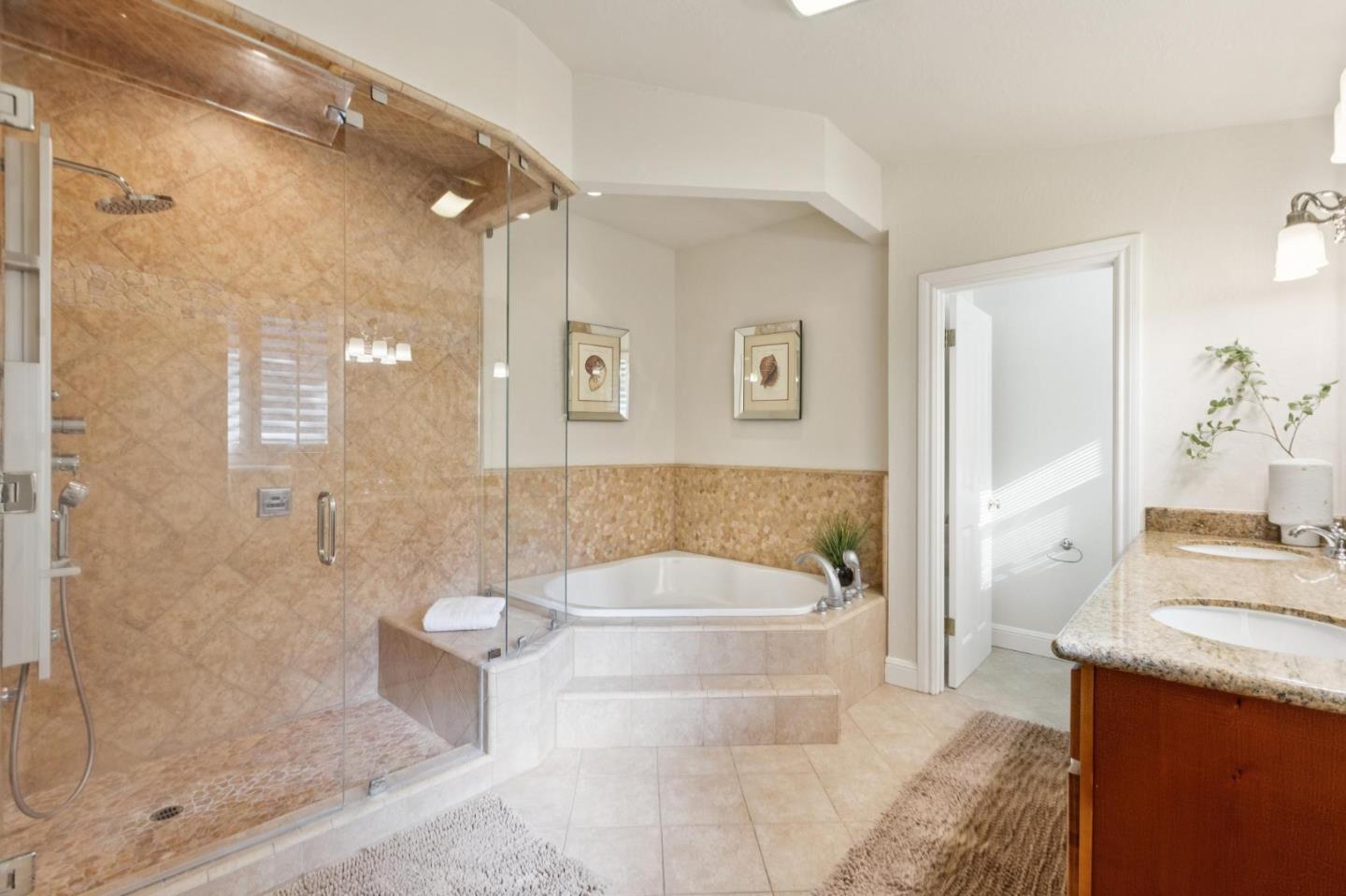 Detail Gallery Image 30 of 72 For 210 Vista Del Monte, Los Gatos,  CA 95030 - 4 Beds | 3/1 Baths