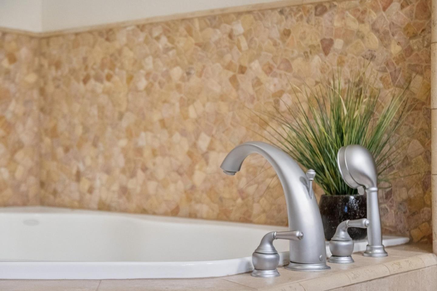 Detail Gallery Image 31 of 72 For 210 Vista Del Monte, Los Gatos,  CA 95030 - 4 Beds | 3/1 Baths