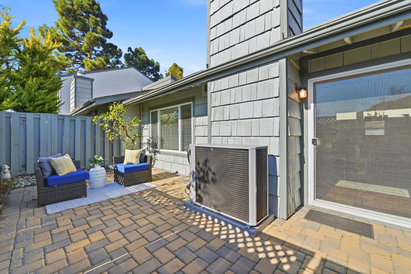 Detail Gallery Image 24 of 32 For 972 Diaz Ln, Foster City,  CA 94404 - 2 Beds | 2 Baths